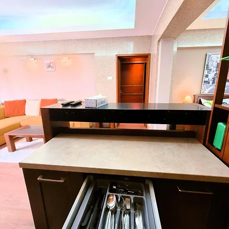 Urban Deluxe Loft Apartament